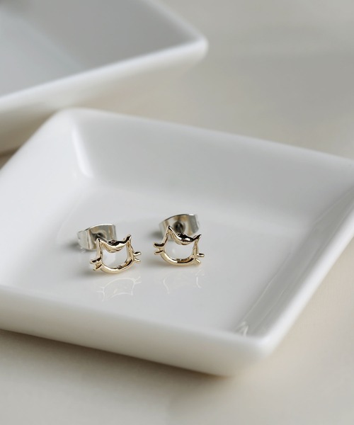 colleca la（コレカラ）の「ねことくまのピアス（ピアス（両耳用）・レディース・シルバー系1/シルバー系2/ゴールド系1/ゴールド系2・FREE）」の3枚目の写真