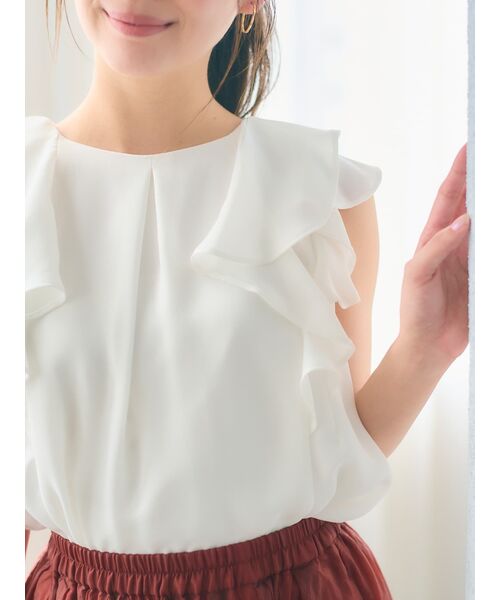 COHINA(コヒナ)の「セミシアーラッフルブラウス【低身長・小柄女性】(シャツ/ブラウス・レディース・ピンク/ブラック/ホワイト・ONE SIZE)」の7枚目の写真
