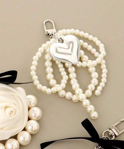 MAJESTIC LEGON（マジェスティックレゴン）の「ガーリーモチーフキーホルダー（キーケース/キーアクセサリー・レディース・C/A/B・FREE）」の8枚目の写真