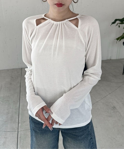 feepur(フェピュール)の「バックリボンカットアウトロンTee(Tシャツ/カットソー・レディース・オフホワイト/ブラック・MEDIUM)」の8枚目の写真