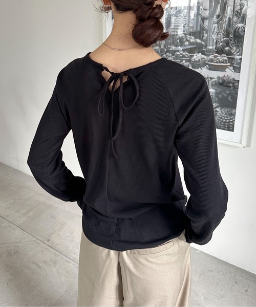 feepur(フェピュール)の「バックリボンカットアウトロンTee(Tシャツ/カットソー・レディース・オフホワイト/ブラック・MEDIUM)」の14枚目の写真