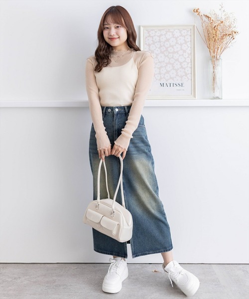 clear（クリア）の「ラメシアートップス [着回し万能 肌触り柔らか ストレッチ性]≪2024AW新作≫（Tシャツ/カットソー・レディース・オフホワイト/ライトグレー/ライトベージュ/サックスブルー・F）」の7枚目の写真