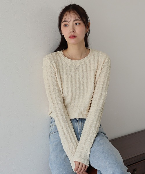 BLUEEAST(ブルーイースト)の「ポコポコジャガード ロンT(Tシャツ/カットソー・レディース・ブラック/オフホワイト/ベージュ/ピンク・MEDIUM)」の1枚目の写真