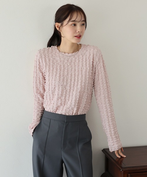 BLUEEAST(ブルーイースト)の「ポコポコジャガード ロンT(Tシャツ/カットソー・レディース・ブラック/オフホワイト/ベージュ/ピンク・MEDIUM)」の4枚目の写真