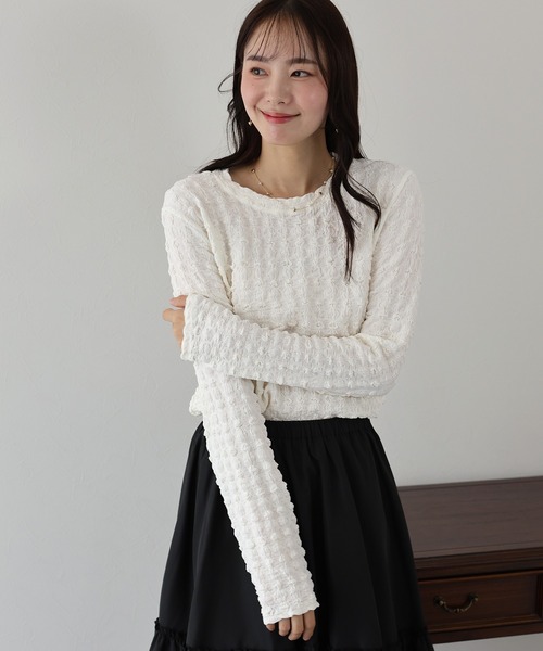 BLUEEAST(ブルーイースト)の「ポコポコジャガード ロンT(Tシャツ/カットソー・レディース・ブラック/オフホワイト/ベージュ/ピンク・MEDIUM)」の8枚目の写真