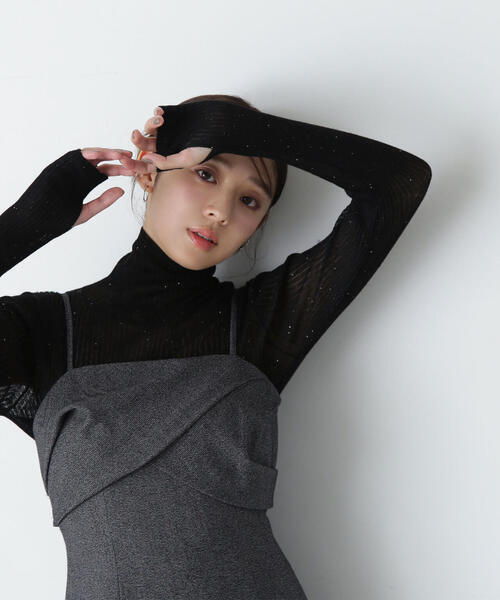 NATURAL BEAUTY BASIC(ナチュラルビューティーベーシック)の「◇【Oggi掲載】スパンコールシアーニット(ニット/セーター・レディース・オフホワイト/ブルー/ブラック・FREE)」の6枚目の写真