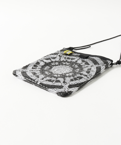 SAYHELLO（セイハロー）の「【SAYHELLO / セイハロー】Save Shock Bag（ショルダーバッグ・メンズ・ブラック・FREE）」の5枚目の写真