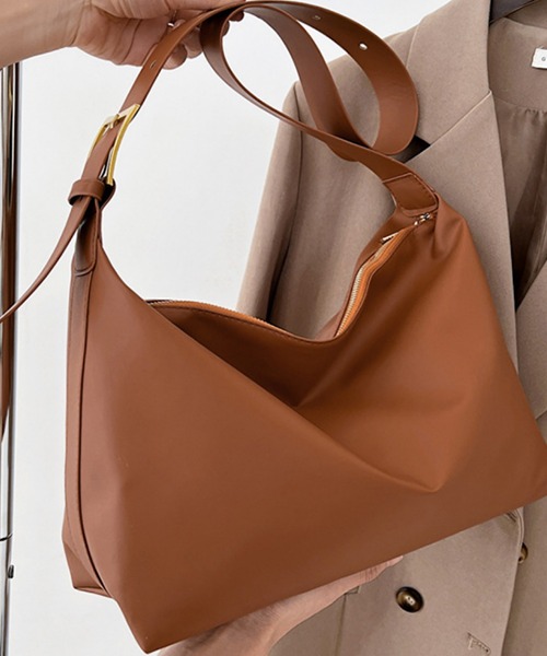 TONE SELECT GOODS(トーンセレクトグッズ)の「urbanfemine./PU ショルダーバッグ U7346(ショルダーバッグ・レディース・ダークブラウン/ブラウン/ブラック・FREE)」の13枚目の写真