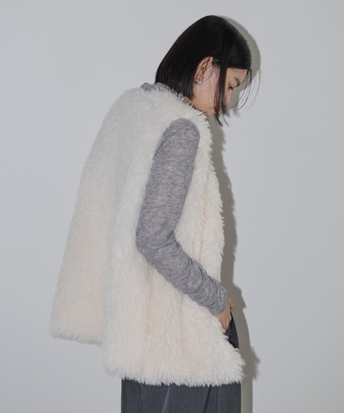 週末限定【regleam】新品　リグリーム　プードルベスト　ホワイト Shelly island（シェリーアイランド）の「プードルファーベスト