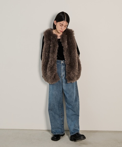 Shelly island（シェリーアイランド）の「プードルファーベスト（ベスト・レディース・チャコールグレー/ホワイト/ベージュ・M）」の19枚目の写真