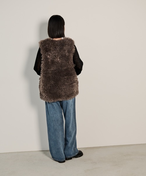 Shelly island（シェリーアイランド）の「プードルファーベスト（ベスト・レディース・チャコールグレー/ホワイト/ベージュ・M）」の21枚目の写真