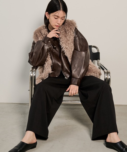 Shelly island（シェリーアイランド）の「プードルファーベスト（ベスト・レディース・チャコールグレー/ホワイト/ベージュ・M）」の4枚目の写真