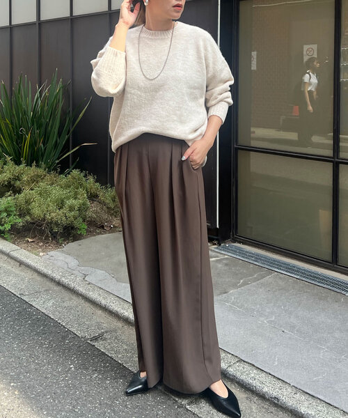 Jena espace merveilleux(ジェナ エスパスメルヴェイユ)の「クルーネックソフトニット(ニット/セーター・レディース・ブラック/グリーン/ベージュ・FREE)」の18枚目の写真