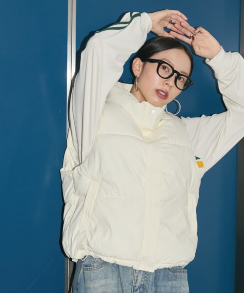 Auntie Rosa Holiday（アンティローザホリデー）の「中綿ダウンベスト（ダウンベスト・レディース・ブラック/アイボリー・FREE）」の5枚目の写真