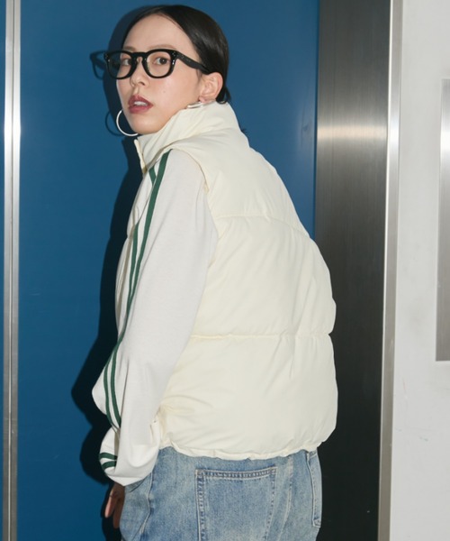 Auntie Rosa Holiday（アンティローザホリデー）の「中綿ダウンベスト（ダウンベスト・レディース・ブラック/アイボリー・FREE）」の6枚目の写真