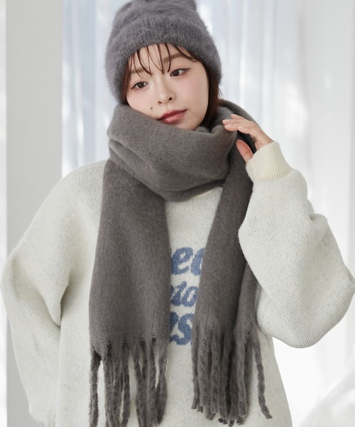 WEGO（ウィゴー）の「WEGO/ワイドフリンジストール（マフラー・レディース・ピンク/その他2/オフホワイト/グレー/その他4/ベージュ/ダークグレー/その他1/その他3/レッド・FREE）」の4枚目の写真