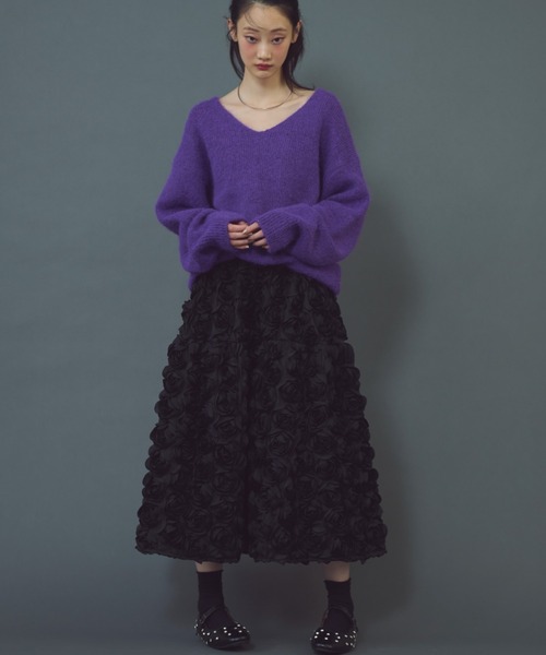 paravion（パラビオン）の「Vネックニットプルオーバー（ニット/セーター・レディース・パープル/ホワイト/グレー・FREE）」の4枚目の写真