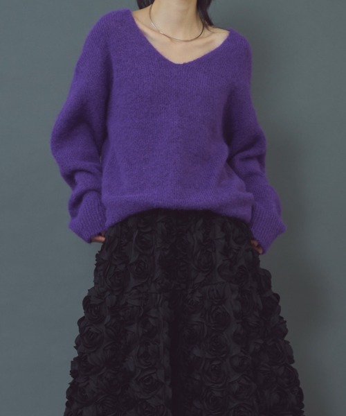 paravion（パラビオン）の「Vネックニットプルオーバー（ニット/セーター・レディース・パープル/ホワイト/グレー・FREE）」の6枚目の写真