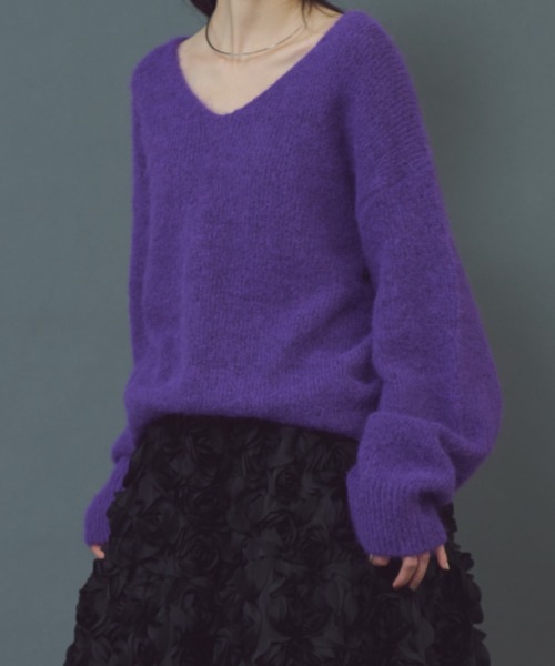 paravion（パラビオン）の「Vネックニットプルオーバー（ニット/セーター・レディース・パープル/ホワイト/グレー・FREE）」の8枚目の写真