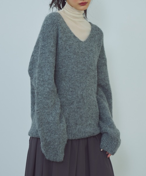 paravion（パラビオン）の「Vネックニットプルオーバー（ニット/セーター・レディース・パープル/ホワイト/グレー・FREE）」の22枚目の写真