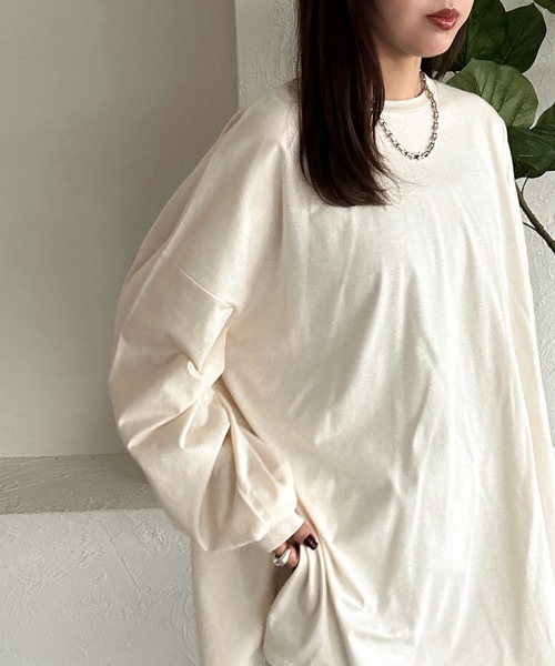 apres jour mignon(アプレジュールミニョン)の「スリット入りロンT【ZOZOTOWN限定アイテム】(Tシャツ/カットソー・レディース・アイボリー/オフホワイト/ブラック系その他・X-LARGE/フリー)」の2枚目の写真