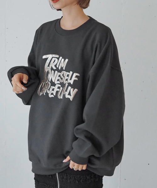 tiptop（ティップトップ）の「裏起毛アソート箔プリントスウェット（スウェット・レディース・ブラック/グレー系その他/ブラック系その他/グレー・FREE）」の7枚目の写真