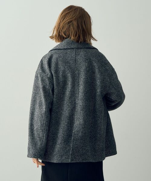 YECCA VECCA（イェッカヴェッカ）の「ヘリンボーン柄Pコート（ピーコート・レディース・グレー/チャコールグレー・FREE）」の7枚目の写真