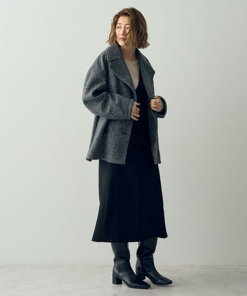YECCA VECCA（イェッカヴェッカ）の「ヘリンボーン柄Pコート（ピーコート・レディース・グレー/チャコールグレー・FREE）」の11枚目の写真