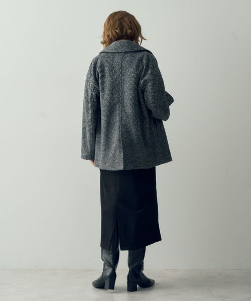 YECCA VECCA（イェッカヴェッカ）の「ヘリンボーン柄Pコート（ピーコート・レディース・グレー/チャコールグレー・FREE）」の13枚目の写真
