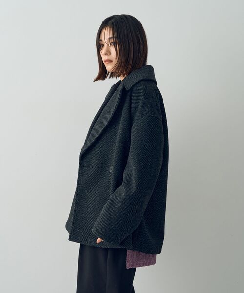 YECCA VECCA（イェッカヴェッカ）の「ヘリンボーン柄Pコート（ピーコート・レディース・グレー/チャコールグレー・FREE）」の18枚目の写真