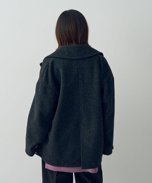 YECCA VECCA（イェッカヴェッカ）の「ヘリンボーン柄Pコート（ピーコート・レディース・グレー/チャコールグレー・FREE）」の20枚目の写真