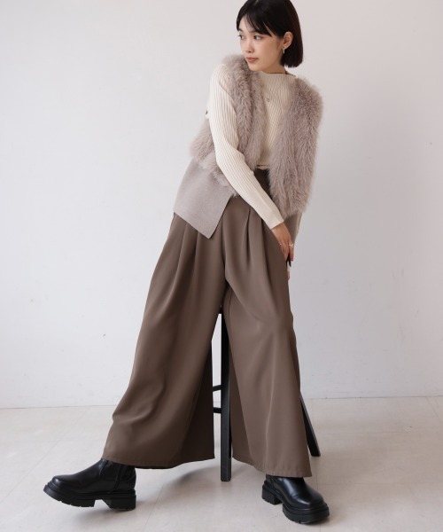 Bou Jeloud(ブージュルード)の「タックフレアパンツ(その他パンツ・レディース・ブラック/ベージュ/モカ・38)」の15枚目の写真