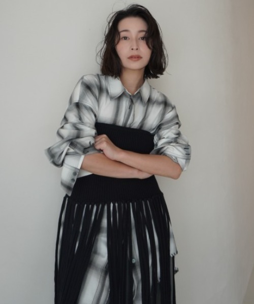 【新品未使用】CREDONA ニットビスチェ CREDONA（クレドナ）の「FISHER FRINGE KNIT BUSTIER