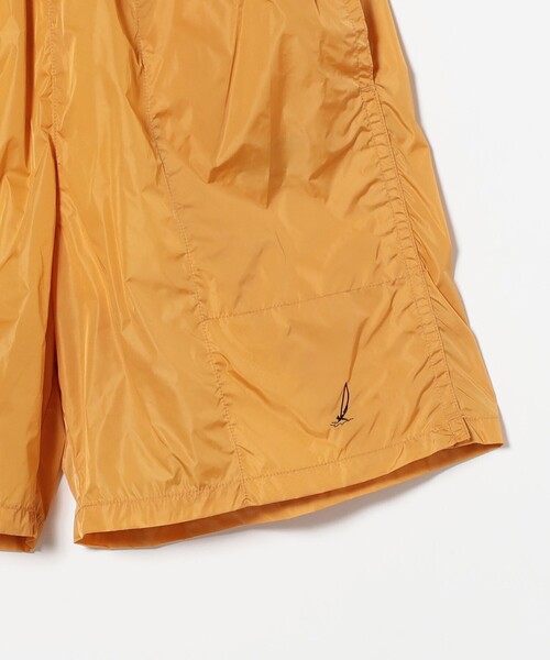 BEAMS PLUS(ビームスプラス)の「ナイロン デッキ ショーツ(その他パンツ・メンズ・オレンジ/イエロー/ネイビー・MEDIUM/LARGE/XX-LARGE/X-LARGE)」の6枚目の写真