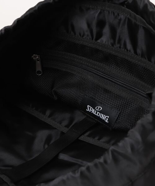 SPALDING(スポルディング)の「【SPALDING】MFTG DS DAY SACK スポルディング ロゴ デイサック(バックパック/リュック・メンズ・ブラック/アイボリー/グレー・FREE)」の6枚目の写真