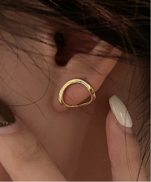 Burner(バーナー)の「【OKUOKU 0909】ウェーブ デザインピアス 両耳用 oku-pierce-675055777734-5 Nn【RBTS】(ピアス(両耳用)・レディース・ゴールド/シルバー・FREE)」の15枚目の写真