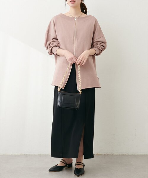 natural couture（ナチュラルクチュール）の「カットジョーゼットペンシルキャミワンピース（ワンピース・レディース・グレイッシュベージュ/ブラック/グレー・FREE）」の10枚目の写真