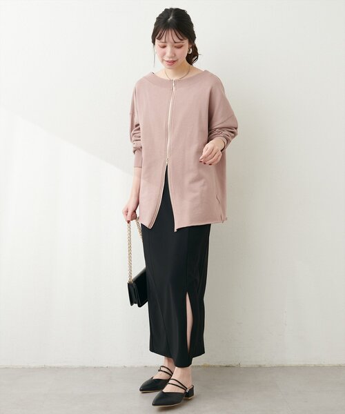 natural couture（ナチュラルクチュール）の「カットジョーゼットペンシルキャミワンピース（ワンピース・レディース・グレイッシュベージュ/ブラック/グレー・FREE）」の11枚目の写真