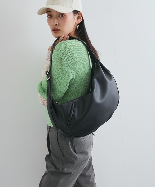 VIS（ビス）の「フロント斜めポケットショルダーバッグ（ショルダーバッグ・レディース・ブラック/ホワイト系その他5/ベージュ系その他2・FREE）」の14枚目の写真