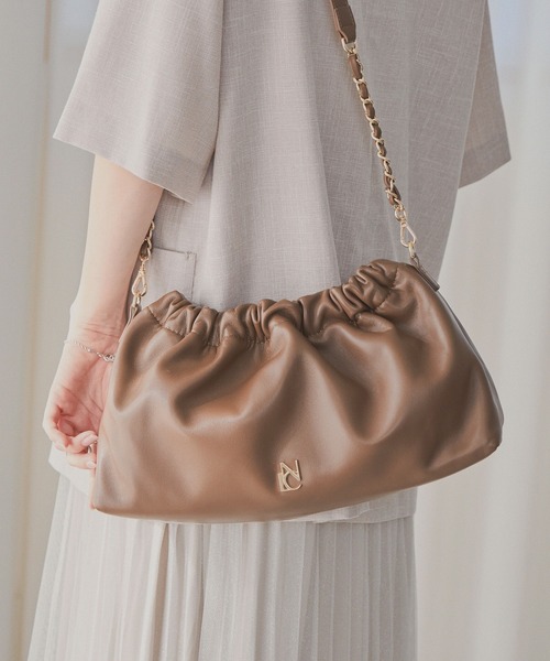 NICAL（ニカル）の「【本革】【NICAL】ギャザーショルダーバッグ/554181（ショルダーバッグ・レディース・ブラウン/ブラック/ブルー・FREE）」の13枚目の写真