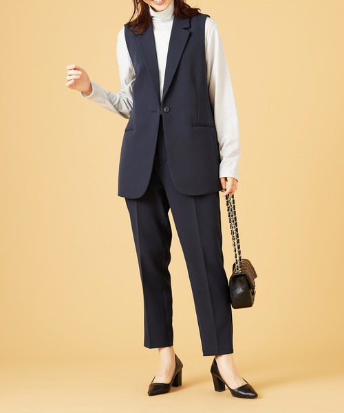 BELLUNA PLUS(ベルーナ)の「<C/S>テーラードジレ(ベスト・レディース・グレイッシュベージュ/ネイビー・X-LARGE/LARGE/MEDIUM)」の11枚目の写真