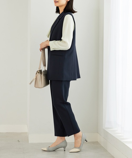BELLUNA PLUS(ベルーナ)の「<C/S>テーラードジレ(ベスト・レディース・グレイッシュベージュ/ネイビー・X-LARGE/LARGE/MEDIUM)」の18枚目の写真