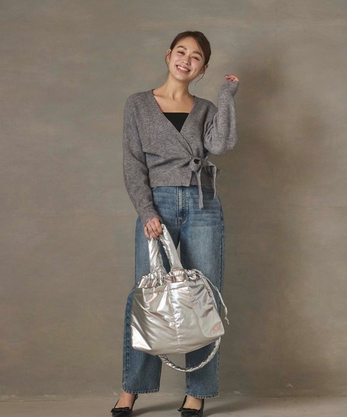 Edit Sheen（エディットシーン）の「カシュクールニットプルオーバー（カーディガン/ボレロ・レディース・ブラック/アイボリー/グレー・M）」の6枚目の写真