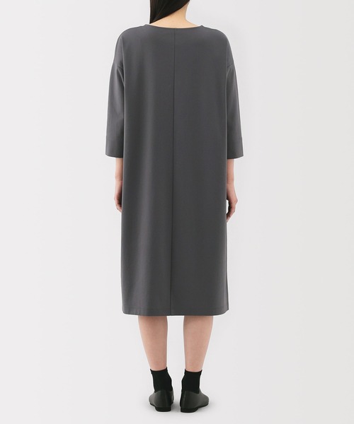 無印良品（ムジルシリョウヒン）の「婦人　二重編み七分袖ワンピース（ワンピース・レディース・チャコールグレー/ブラック/サンドベージュ・XL/L/M/S）」の16枚目の写真