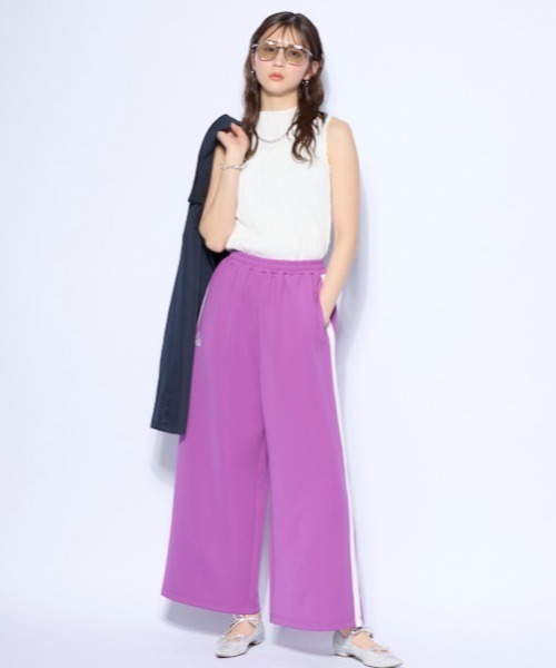 Kappa（カッパ）の「ジャージ トラックワイドパンツ（その他パンツ・レディース・パープル/ライトグリーン/ブラック・SMALL/MEDIUM/LARGE）」の16枚目の写真