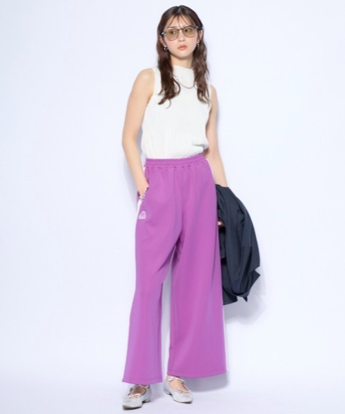Kappa（カッパ）の「ジャージ トラックワイドパンツ（その他パンツ・レディース・パープル/ライトグリーン/ブラック・SMALL/MEDIUM/LARGE）」の17枚目の写真