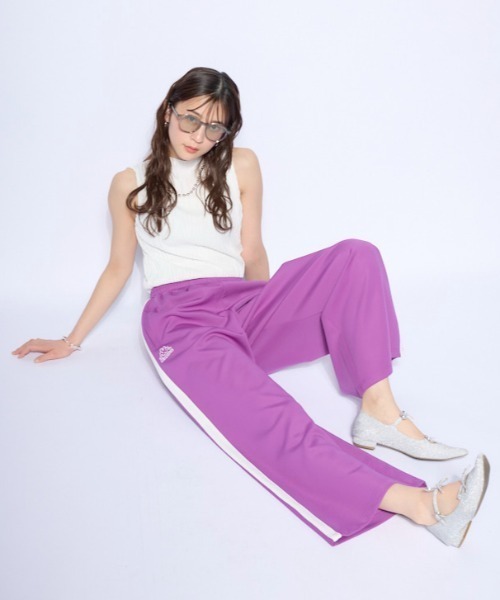 Kappa（カッパ）の「ジャージ トラックワイドパンツ（その他パンツ・レディース・パープル/ライトグリーン/ブラック・SMALL/MEDIUM/LARGE）」の18枚目の写真