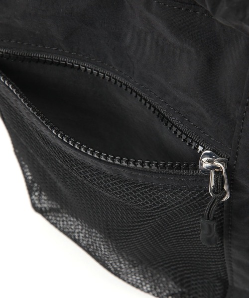 LAKOLE（ラコレ）の「メッシュコンビ巾着ショルダーバッグ / 288642（ショルダーバッグ・メンズ・カーキ/パープル/ブラック・FREE）」の17枚目の写真