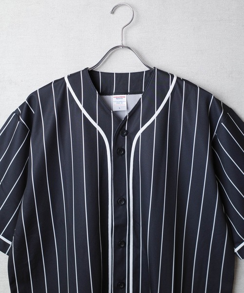 United Athle（ユナイテッドアスレ）の「【CBT1】【United Athle】4.1オンス ドライアスレチック ストライプ ベースボールシャツ 5982-ST（シャツ/ブラウス・メンズ・ホワイト/ブラック・XX-LARGE/X-LARGE/LARGE/MEDIUM）」の3枚目の写真