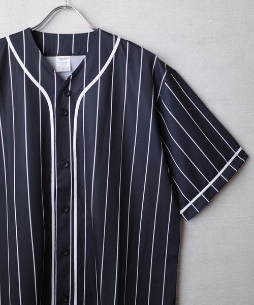 United Athle（ユナイテッドアスレ）の「【CBT1】【United Athle】4.1オンス ドライアスレチック ストライプ ベースボールシャツ 5982-ST（シャツ/ブラウス・メンズ・ホワイト/ブラック・XX-LARGE/X-LARGE/LARGE/MEDIUM）」の4枚目の写真